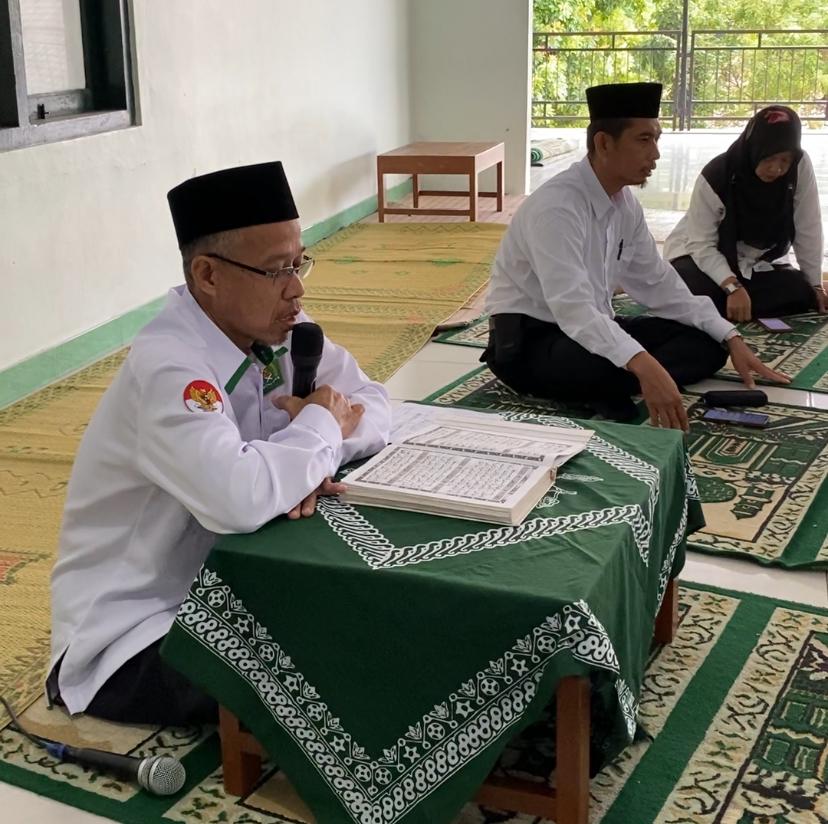 MTsN 3 Kulon Progo Gelar Khataman Al Quran dalam Rangka Hari Amal Bakti Kementerian Agama RI ke-79