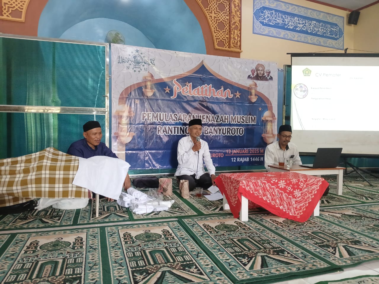 MTs Negeri 3 Kulon Progo Berkontribusi dalam Pelatihan Pemulasaraan Jenazah di Masjid Al Munawar Banyuroto