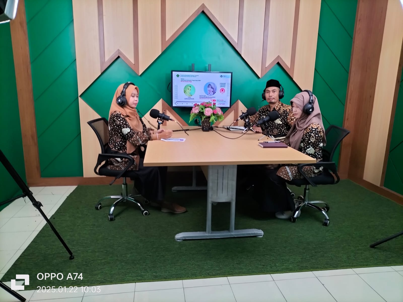 Podcast Reboan Kulon Progo Lansirkan MTsN 3 Kulon Progo Dalam Rangka Hadapi WBK