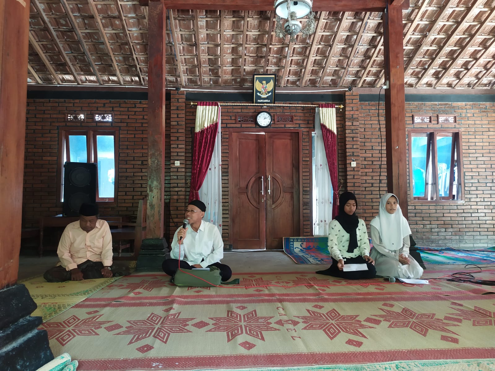 Meneladani Bekal Nabi bagi Para Penuntut Ilmu: Semangat Baru dari Pengajian Kelas 7C MTsN 3 Kulon Progo