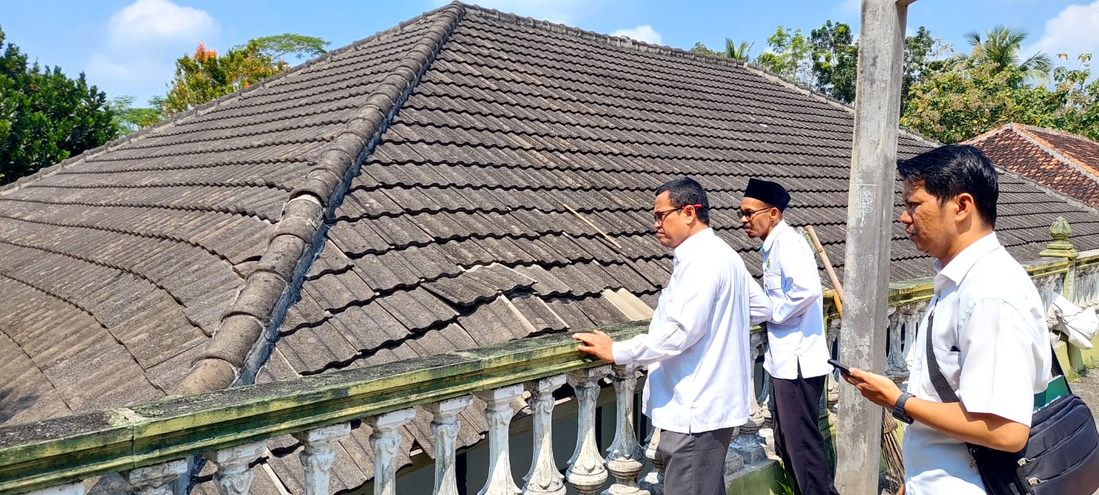 Kepala Kanwil Kemenag DIY Kunjungi MTs Negeri 3 Kulon Progo: Tinjau Tanah Waqaf dan Sarpras Madrasah