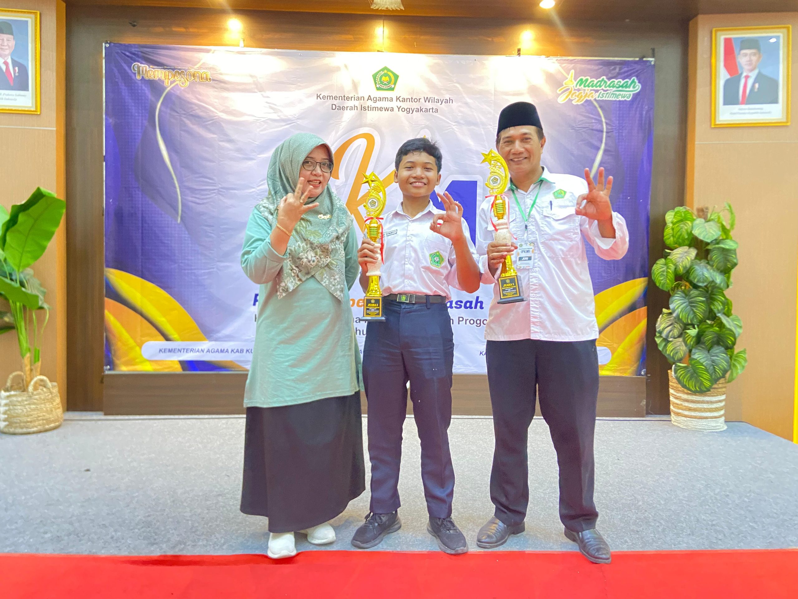 Siswa MTsN 3 Kulon Progo Raih Juara 1 Kaligrafi Dekoratif di Pekan Kompetisi Madrasah