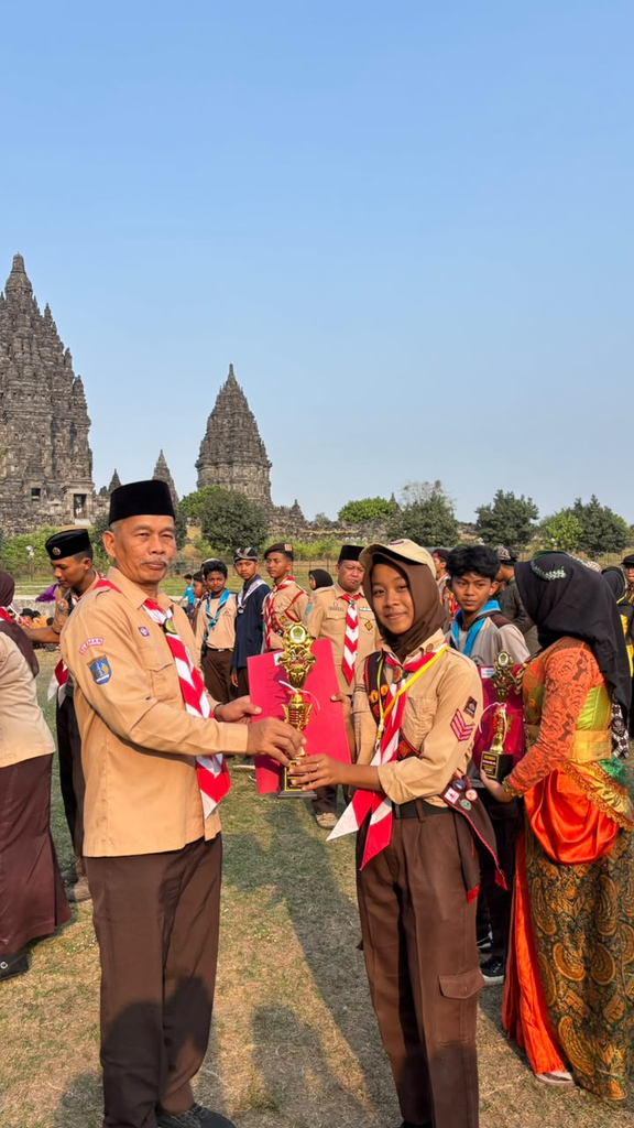 Kreasi Barang Bekas MTsN 3 Kulon Progo Raih Juara III Perkamuda 2026